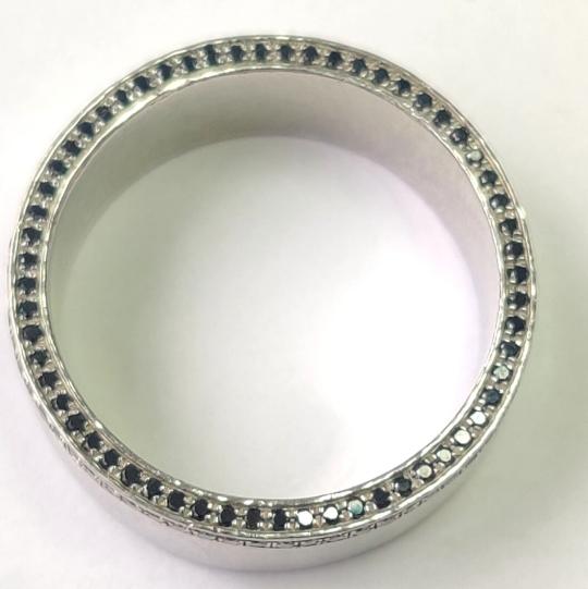 0-30ct-round-black-and-white-diamond-full-eternity-ring-in-platinum-for-men